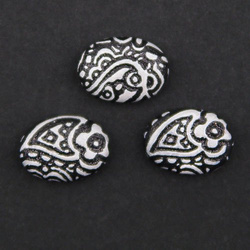 Cabochon CM Classic oval 11x15 black & white
