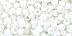 TOHO Round 8/0: TR-08-401 Opaque-Rainbow White, 10 g