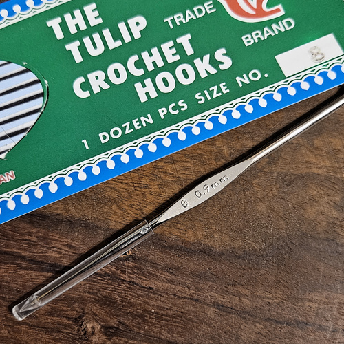Szydełko TULIP nr 8 (0,9 mm)