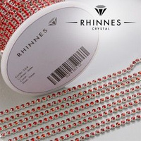 Rhinestone cupchain 2mm Siam in silver setting, 10cm